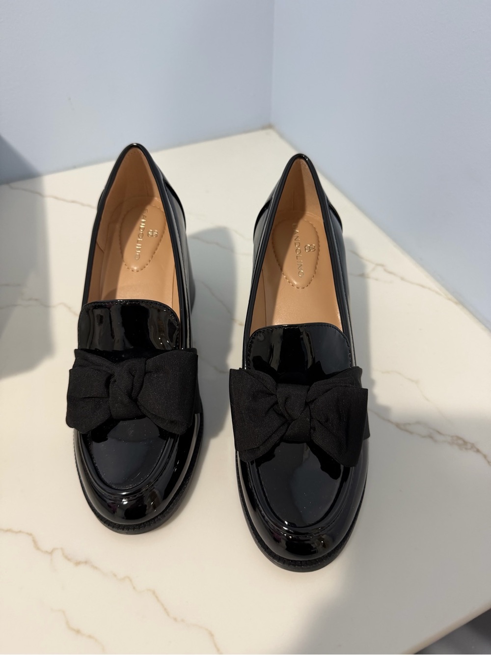 New Bandolino Black Patent Bow Loafers - Women Size 7M